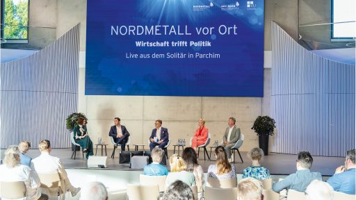 Podiumsdiskussion bei Nordmetall Veranstaltung in Parchim.